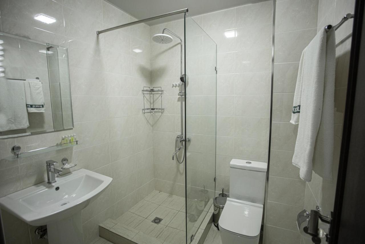 Viva Hotel Taszkent Zewnętrze zdjęcie